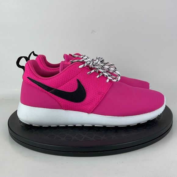 Nike Roshe Run Pink Athletic Running Shoes 599729-600 Women’s Size 6 (4.5Y) - Picture 4 of 12